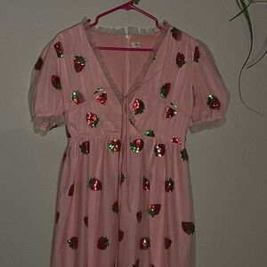 Strawberry Dress Shiran Fushi